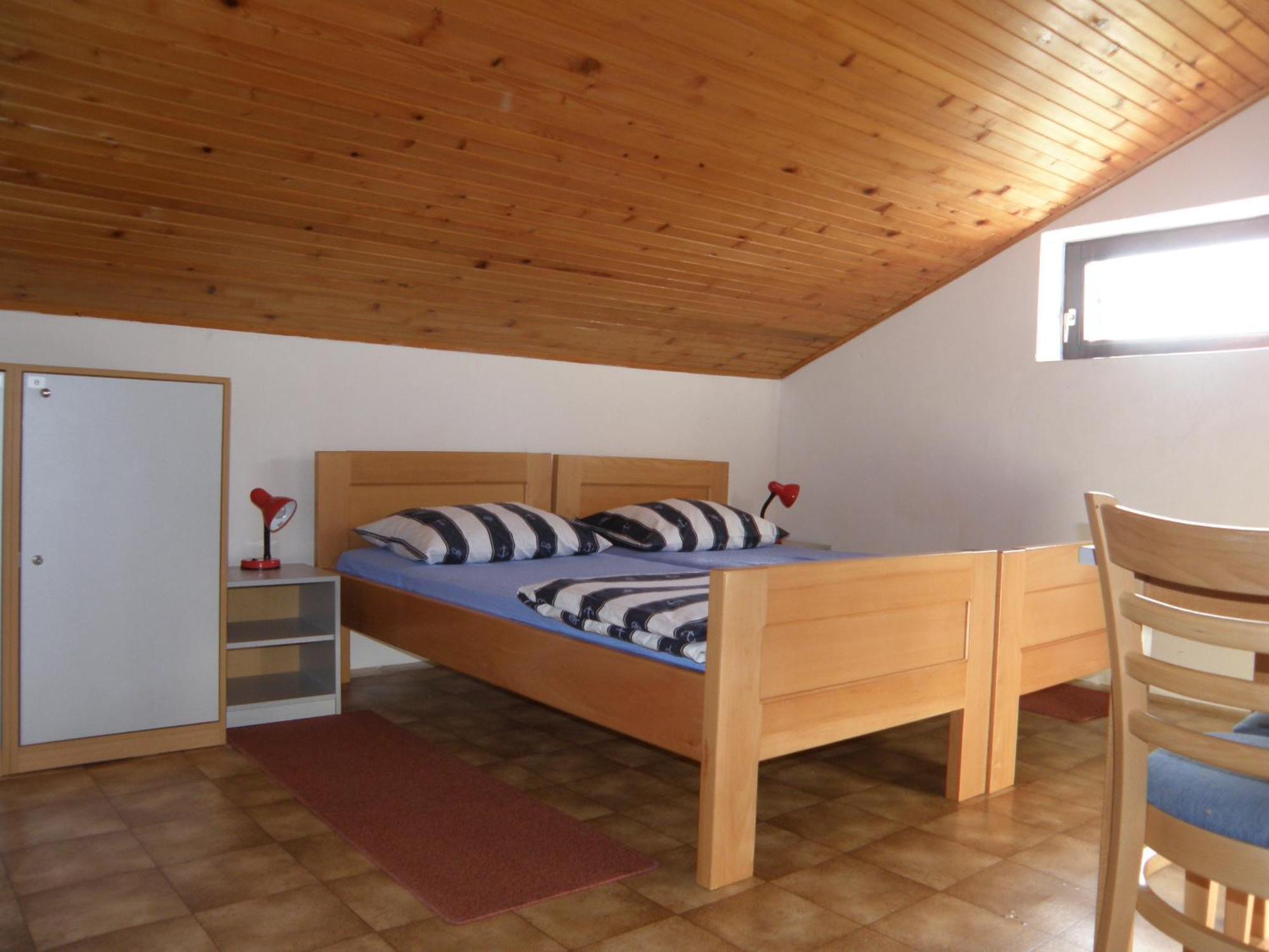 Hi Hostel Велі-Лошинь Екстер'єр фото